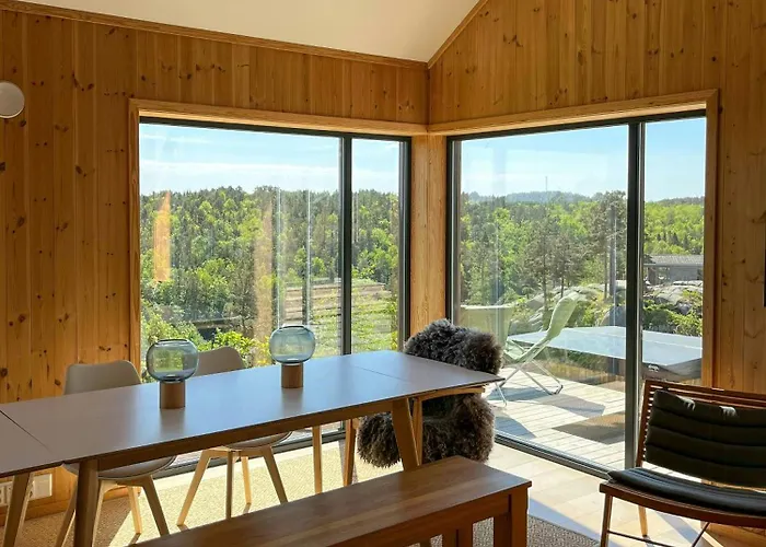 Holiday home By The Waterway With Sauna And Jetty Hovag