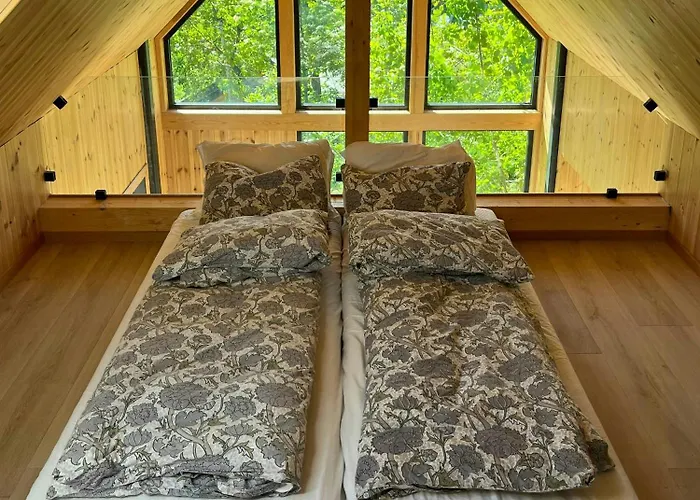 Holiday home By The Waterway With Sauna And Jetty *