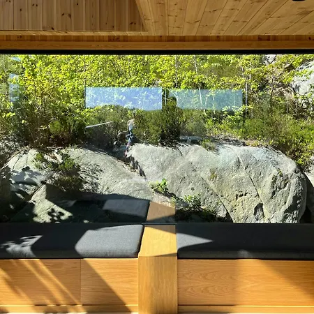 By The Waterway With Sauna And Jetty Hébergement de vacances